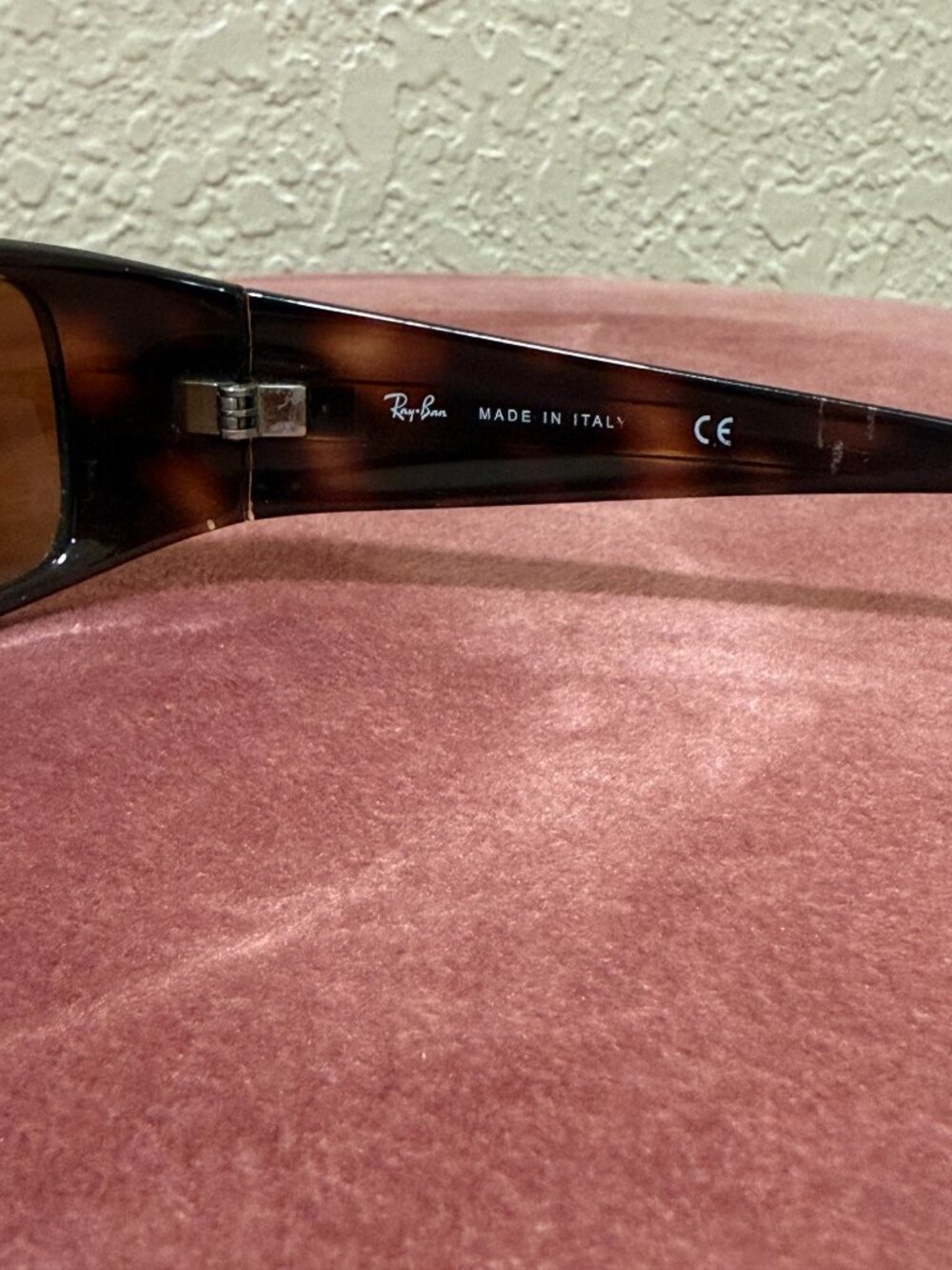 Ray-Ban Tortoise Shell Sunglasses - Picture 7 of 8